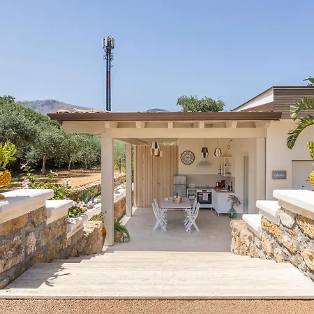 14th Oasis With Private Pool Near Palermo Ferienhaus *