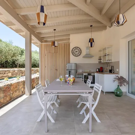 14th Oasis With Private Pool Near Palermo 펜션 *