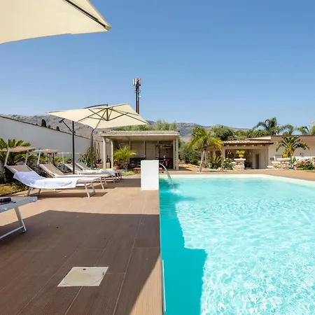 펜션 14th Oasis With Private Pool Near Palermo
