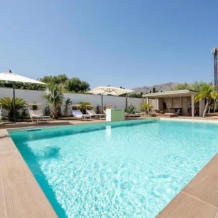 14th Oasis With Private Pool Near Palermo 펜션 카리니