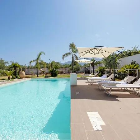 14th Oasis With Private Pool Near Palermo 펜션 *