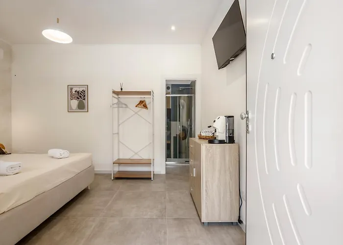 14th Oasis With Private Pool Near Palermo * Carini
