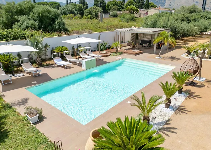 14th Oasis With Private Pool Near Palermo Ferienhaus